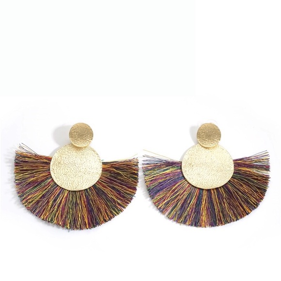 trunk 29 Jewelry - Candice Fringe Stud Earring in Multicolor NWT